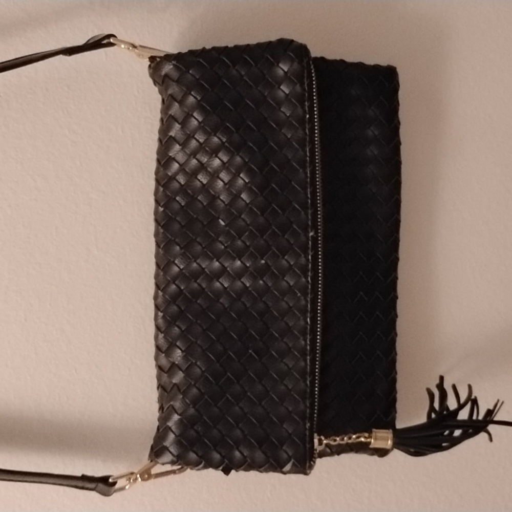 Elegant Black Woven Leather Crossbody Bag